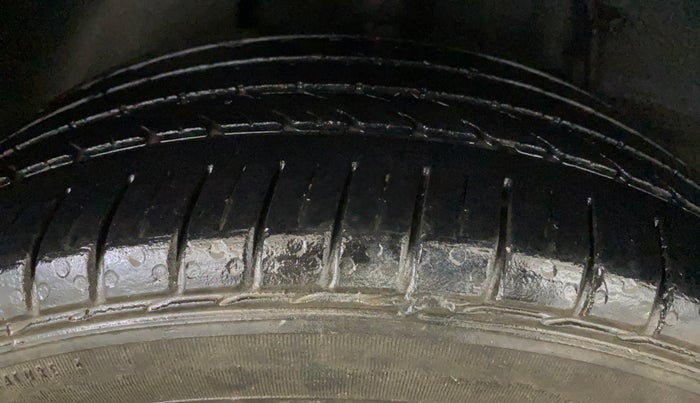 2022 Tata ALTROZ XZ PETROL, Petrol, Manual, 68,325 km, Right Rear Tyre Tread