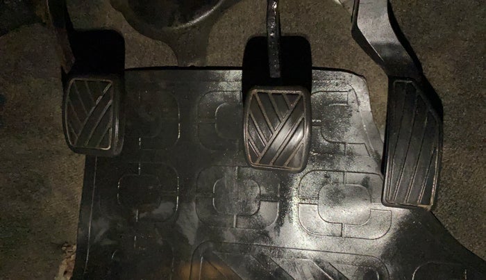 2013 Maruti Ritz VXI, Petrol, Manual, 32,592 km, Pedals