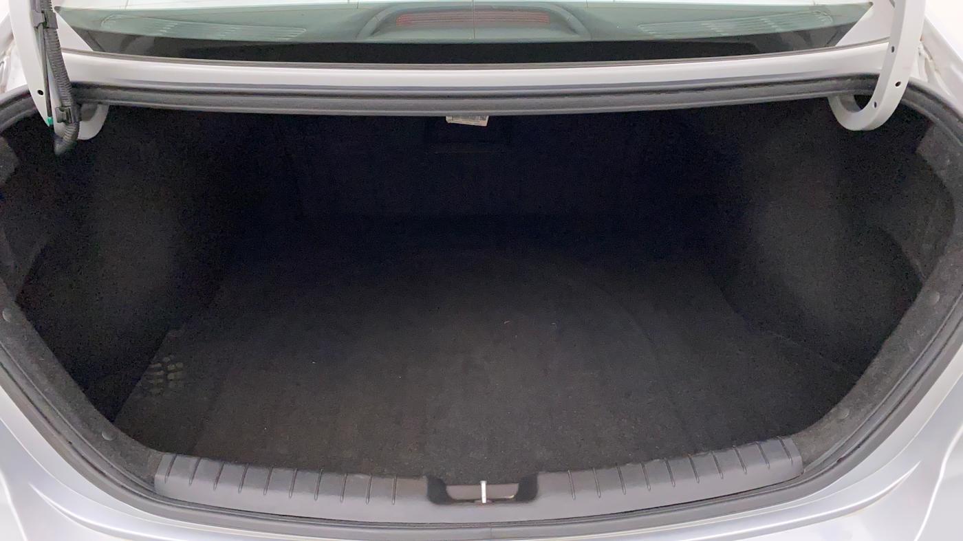2019 Hyundai New Elantra 1.6 SX MT DIESEL, Diesel, Manual, 21,628 km, Boot Inside