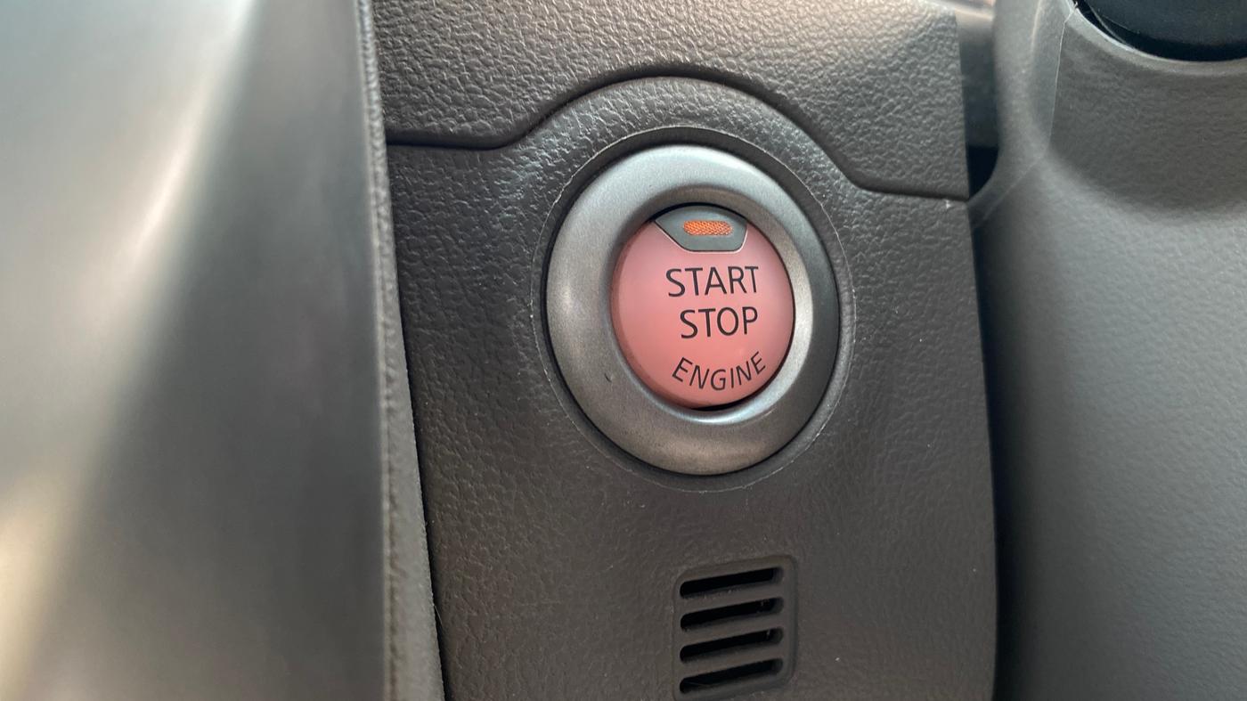 2016 Nissan Micra XV CVT, Petrol, Automatic, 42,475 km, Keyless Start/ Stop Button