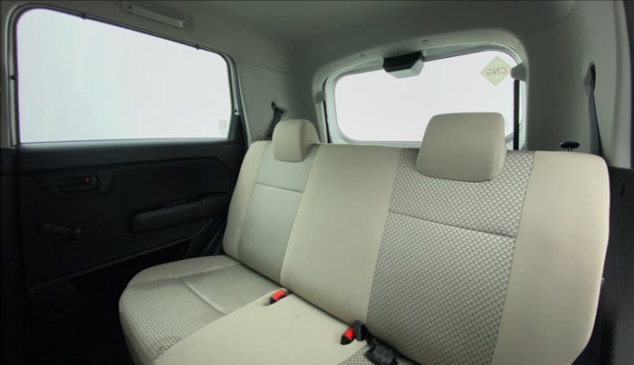 2022 Maruti New Wagon-R 1.0 Lxi (o) cng, CNG, Manual, 16,752 km, Right Side Rear Door Cabin