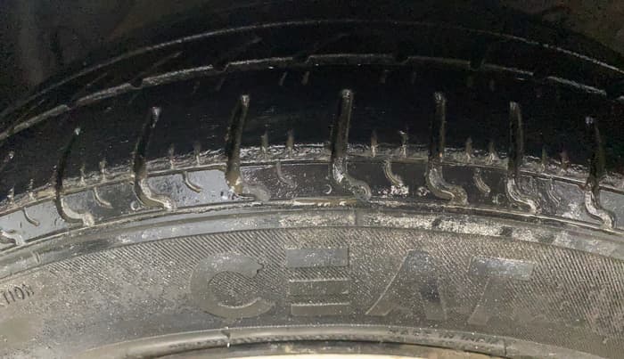 2019 Hyundai GRAND I10 NIOS SPORTZ 1.0 TURBO GDI, Petrol, Manual, 69,303 km, Left Front Tyre Tread