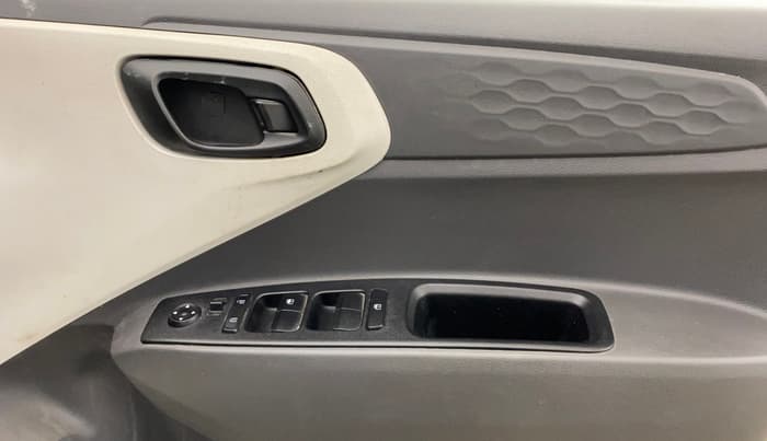 2019 Hyundai GRAND I10 NIOS SPORTZ 1.0 TURBO GDI, Petrol, Manual, 69,303 km, Driver Side Door Panels Control