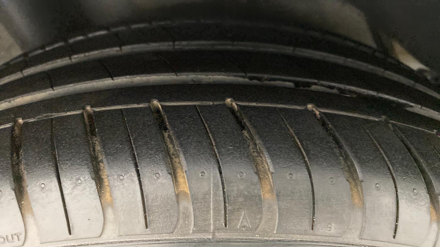 2019 Hyundai New Elantra 2.0 SX AT PETROL, Petrol, Automatic, 24,185 km, Right Rear Tyre Tread