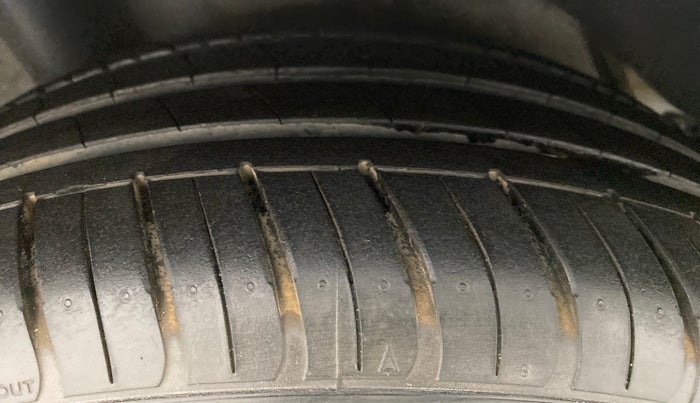 2019 Hyundai New Elantra 2.0 SX AT PETROL, Petrol, Automatic, 24,185 km, Right Rear Tyre Tread