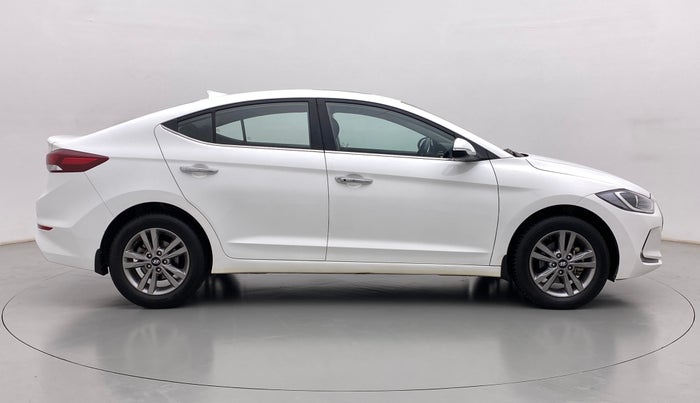 2019 Hyundai New Elantra 2.0 SX AT PETROL, Petrol, Automatic, 24,185 km, Right Side View