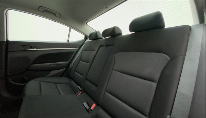 2019 Hyundai New Elantra 2.0 SX AT PETROL, Petrol, Automatic, 24,185 km, Right Side Rear Door Cabin