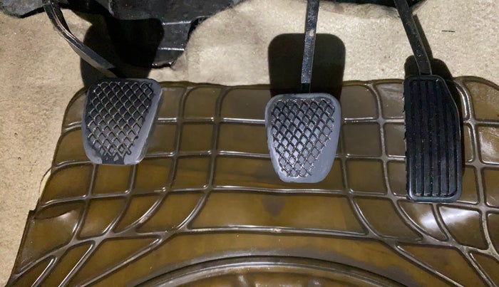 2015 Honda Amaze 1.2L I-VTEC S, Petrol, Manual, 67,359 km, Pedals