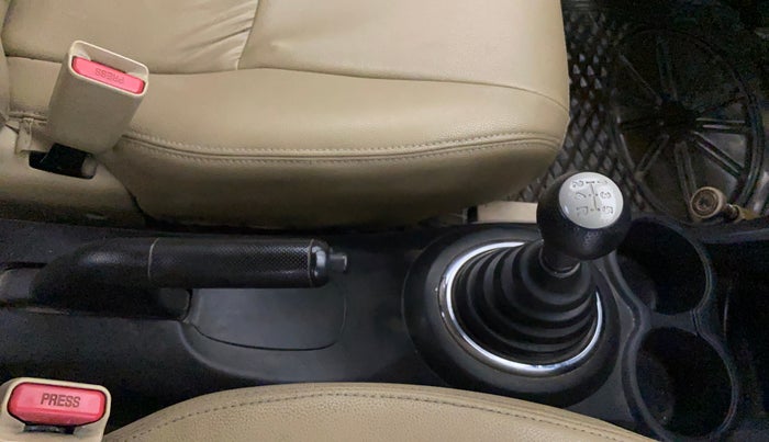 2015 Honda Amaze 1.2L I-VTEC S, Petrol, Manual, 67,359 km, Gear Lever