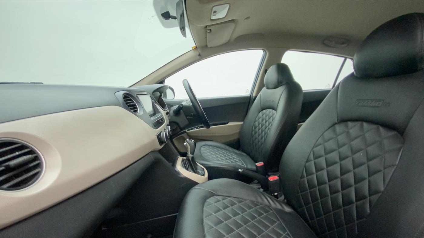 2014 Hyundai Grand i10 ASTA AT 1.2 KAPPA VTVT, Petrol, Automatic, 35,169 km, Right Side Front Door Cabin