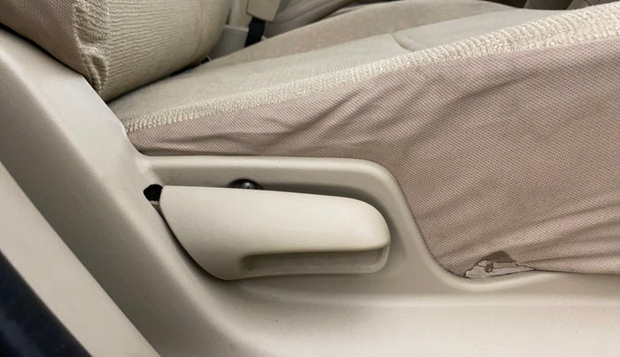 2015 Maruti Swift Dzire VXI, Petrol, Manual, 83,228 km, Driver Side Adjustment Panel