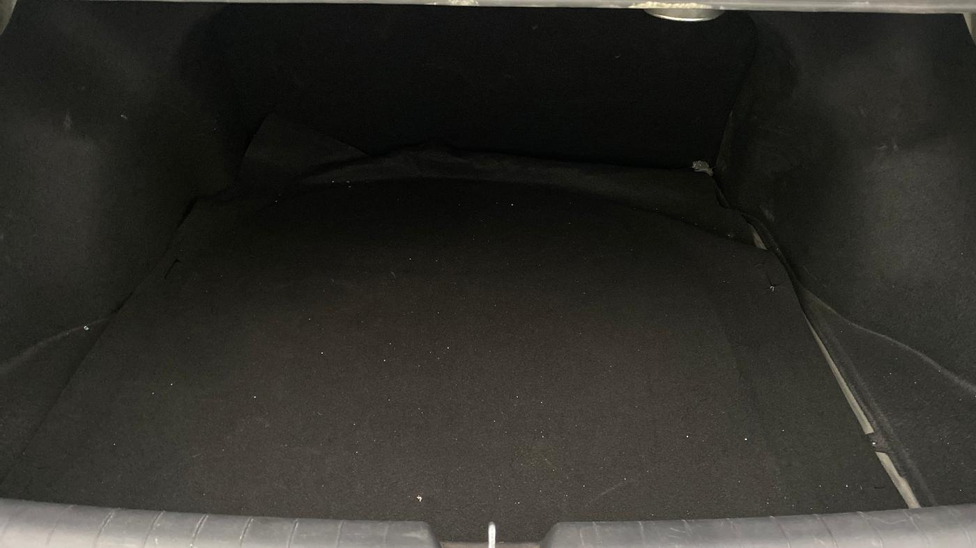 2025 Hyundai Verna SX(O) 1.5 MPI IVT , Petrol, Automatic, 5,455 km, Boot Inside