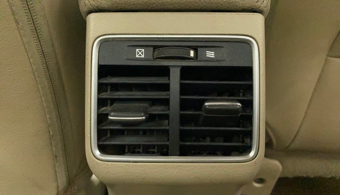 2015 Maruti Ciaz ZXI+, Petrol, Manual, 1,08,958 km, Rear AC Vents