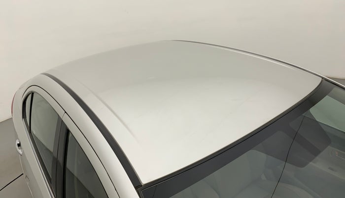 2015 Maruti Ciaz ZXI+, Petrol, Manual, 1,08,958 km, Roof