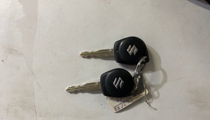 2020 Maruti Swift VXI, Petrol, Manual, 35,335 km, Key Close Up