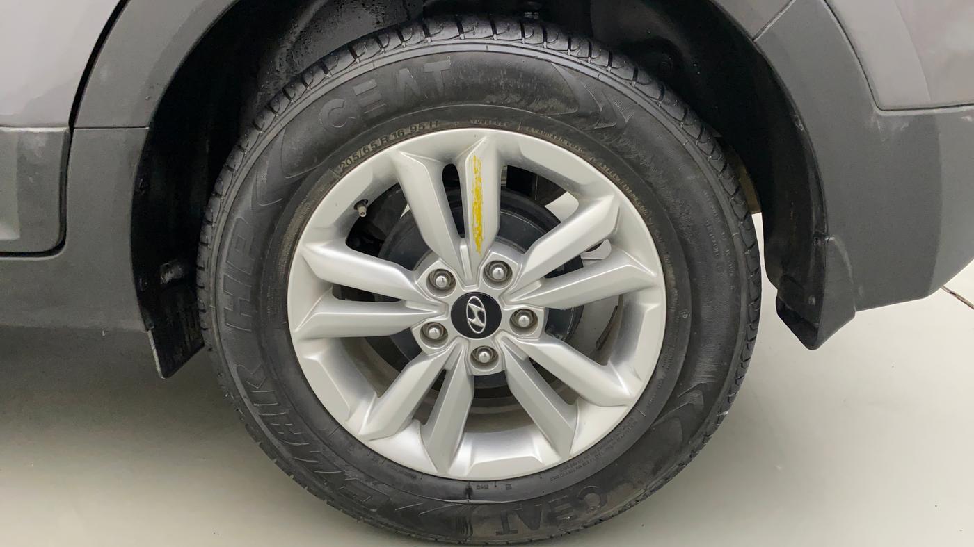 2015 Hyundai Creta SX PLUS 1.6 PETROL, Petrol, Manual, 65,655 km, Left Rear Wheel