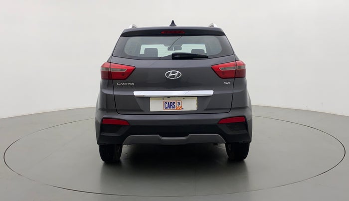 2015 Hyundai Creta SX PLUS 1.6 PETROL, Petrol, Manual, 65,655 km, Back/Rear