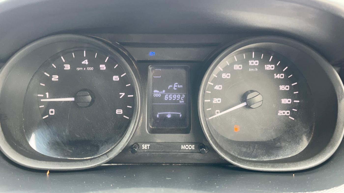 2018 Tata Tiago XT PETROL, Petrol, Manual, 66,030 km, Odometer Image