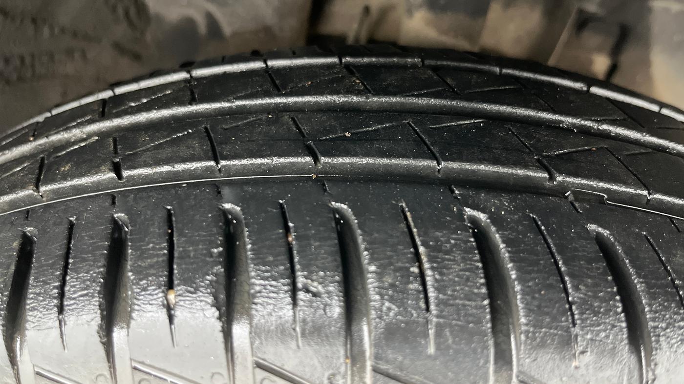 2022 Renault Kwid RXT 1.0, Petrol, Manual, 25,334 km, Right Front Tyre Tread