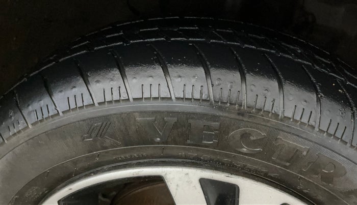2019 Tata Tiago XZA PETROL, Petrol, Automatic, 24,787 km, Right Front Tyre Tread