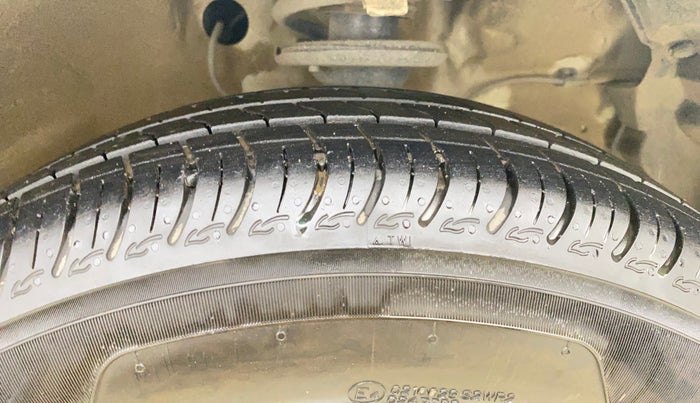 2022 Maruti S PRESSO VXI (O), Petrol, Manual, 6,492 km, Right Front Tyre Tread