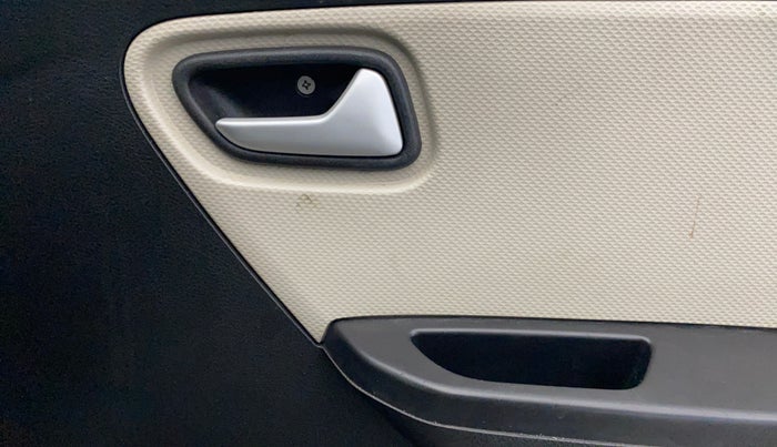 2022 Maruti Alto VXI PLUS, Petrol, Manual, 90,709 km, Driver Side Door Panels Control