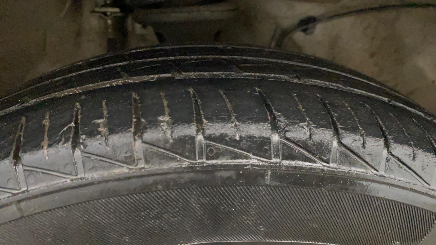 2022 Maruti Alto VXI PLUS, Petrol, Manual, 90,709 km, Right Front Tyre Tread