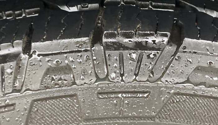 2019 Tata Harrier XZ 2.0L, Diesel, Manual, 77,785 km, Left Rear Tyre Tread