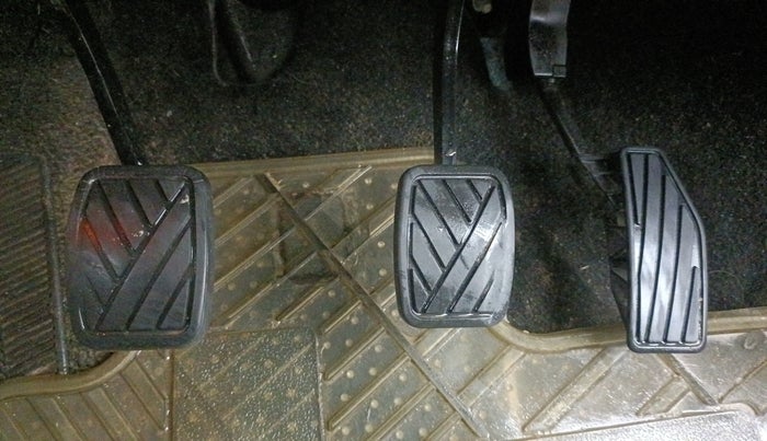 2020 Toyota Glanza V, Petrol, Manual, 91,474 km, Pedals