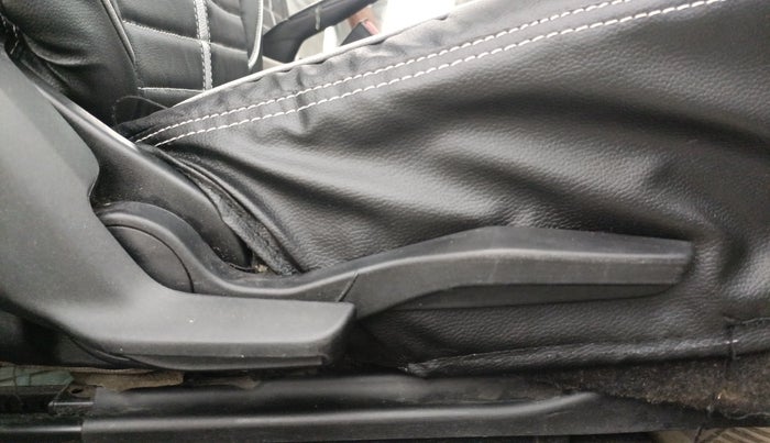 2020 Toyota Glanza V, Petrol, Manual, 91,474 km, Driver Side Adjustment Panel