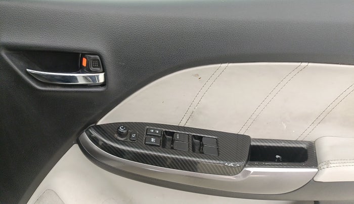 2020 Toyota Glanza V, Petrol, Manual, 91,474 km, Driver Side Door Panels Control