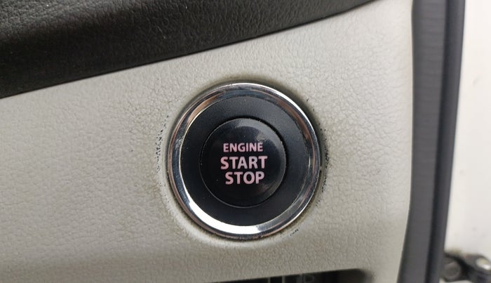 2020 Toyota Glanza V, Petrol, Manual, 91,474 km, Keyless Start/ Stop Button