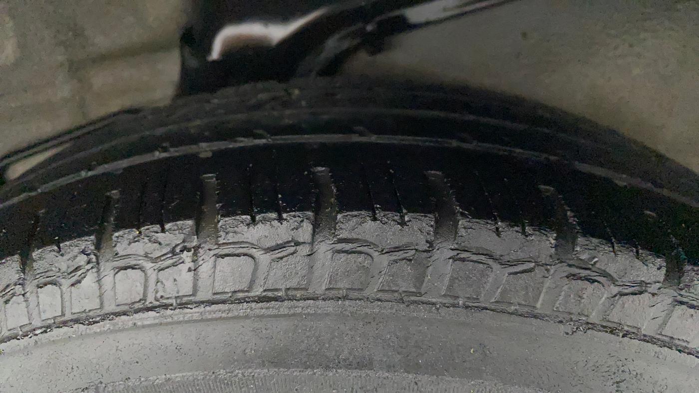 2015 Hyundai i10 MAGNA 1.1, Petrol, Manual, 55,039 km, Left Rear Tyre Tread