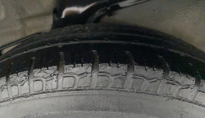 2015 Hyundai i10 MAGNA 1.1, Petrol, Manual, 55,039 km, Left Rear Tyre Tread