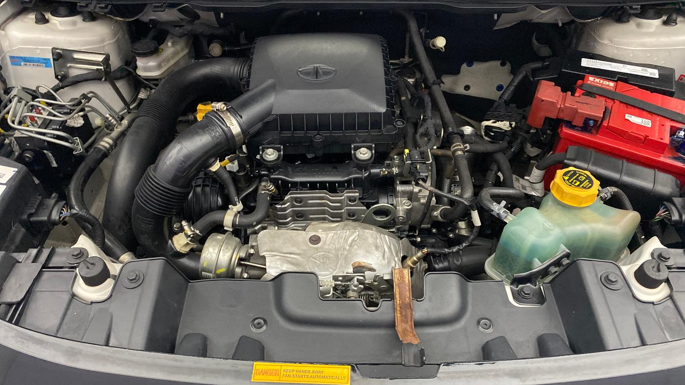 2022 Tata NEXON XM PLUS SUNROOF PETROL, Petrol, Manual, 22,633 km, Engine View