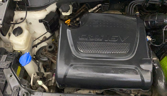 2014 Hyundai Santa Fe 4 WD AT, Diesel, Automatic, 72,593 km, Engine View - Right