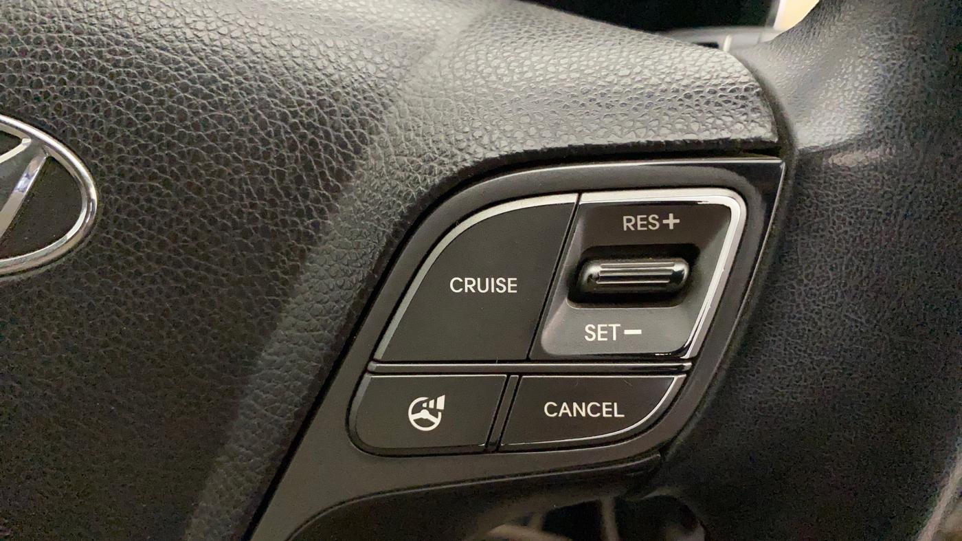 2014 Hyundai Santa Fe 4 WD AT, Diesel, Automatic, 72,740 km, Adaptive Cruise Control