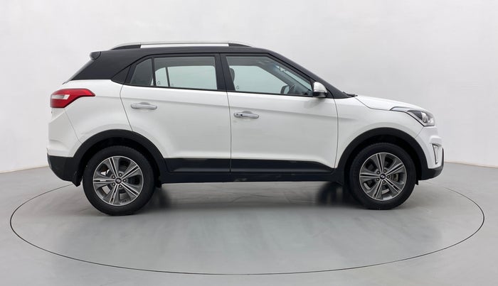 2018 Hyundai Creta SX PLUS 1.6 DUAL TONE VTVT, Petrol, Manual, 31,973 km, Right Side View