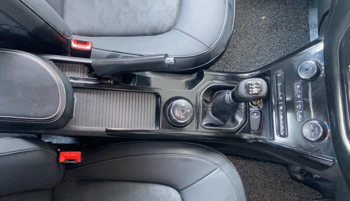 2021 Tata NEXON XZ PLUS (O) PETROL DARK EDITION, Petrol, Manual, 70,244 km, Gear Lever