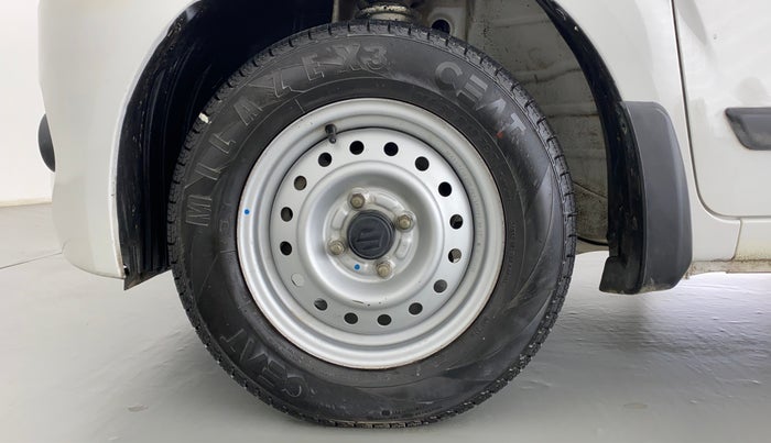 2020 Maruti New Wagon-R LXI CNG 1.0 L, CNG, Manual, 45,156 km, Left Front Wheel