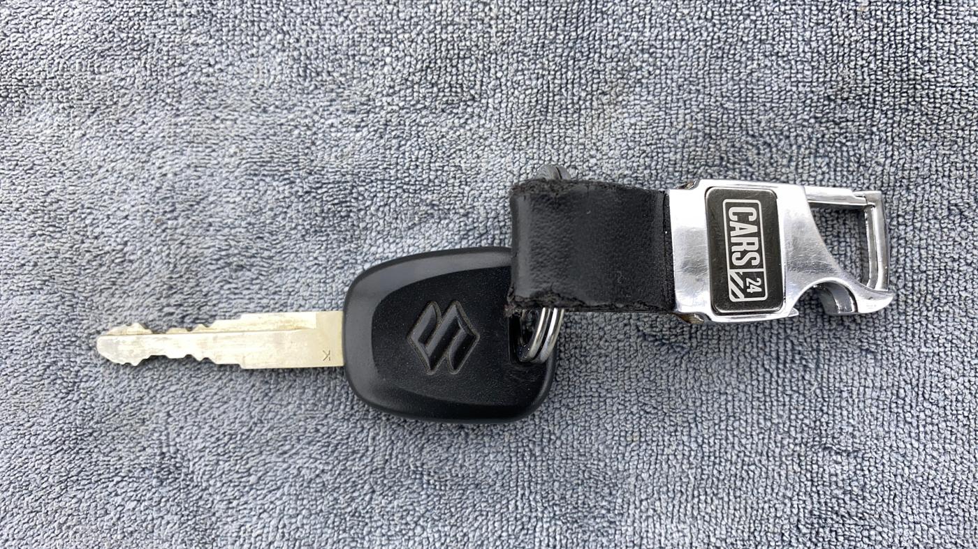 2020 Maruti New Wagon-R LXI CNG 1.0 L, CNG, Manual, 45,156 km, Key Close Up