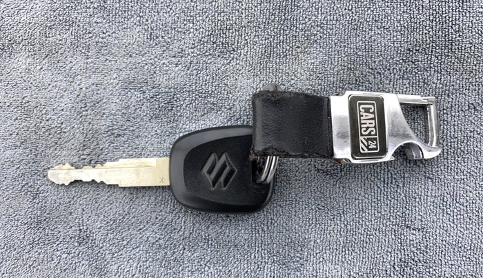 2020 Maruti New Wagon-R LXI CNG 1.0 L, CNG, Manual, 45,156 km, Key Close Up