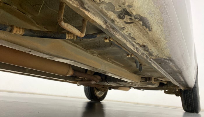 2013 Maruti Ertiga ZXI, Petrol, Manual, 1,05,946 km, Right Side Underbody