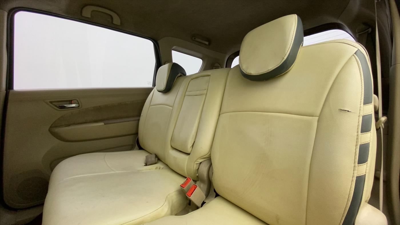2013 Maruti Ertiga ZXI, Petrol, Manual, 1,05,946 km, Right Side Rear Door Cabin