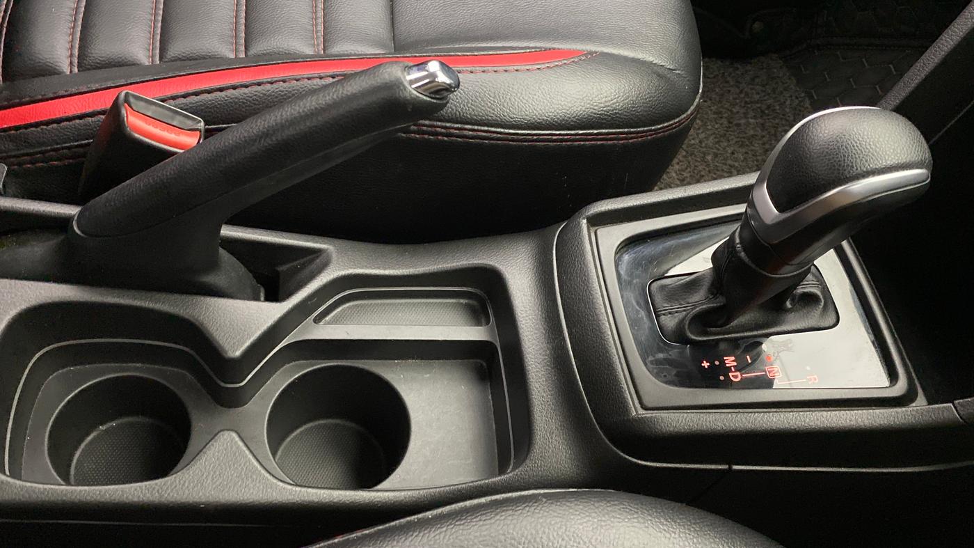 2018 Maruti Vitara Brezza ZDI+ DUAL TONE AMT, Diesel, Automatic, 53,283 km, Gear Lever