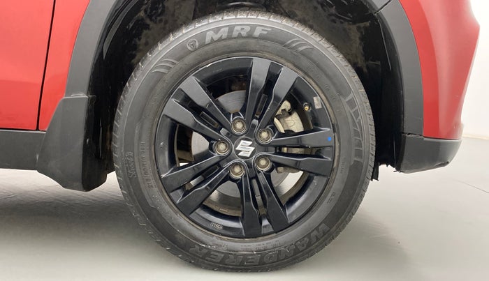 2018 Maruti Vitara Brezza ZDI+ DUAL TONE AMT, Diesel, Automatic, 53,283 km, Right Front Wheel