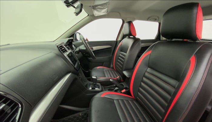 2018 Maruti Vitara Brezza ZDI+ DUAL TONE AMT, Diesel, Automatic, 53,283 km, Right Side Front Door Cabin