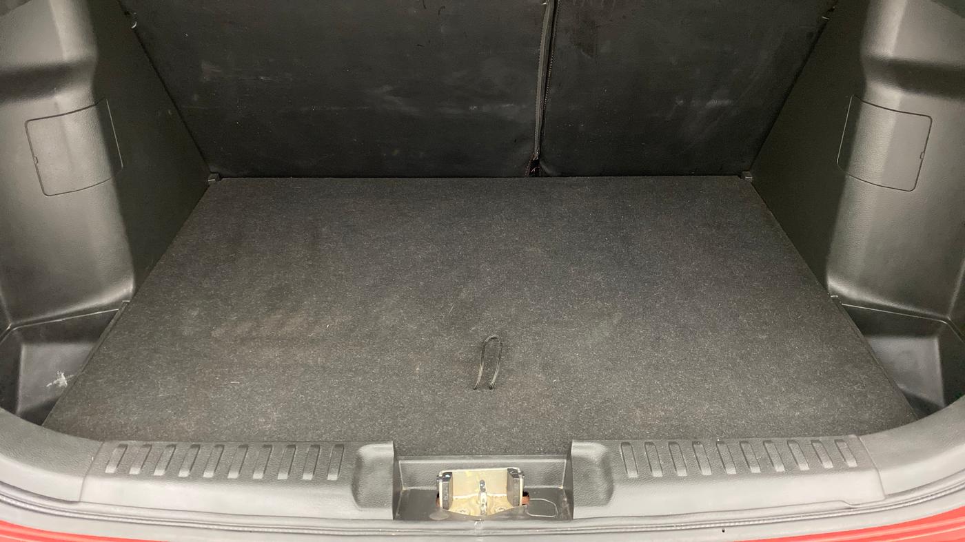 2018 Maruti Vitara Brezza ZDI+ DUAL TONE AMT, Diesel, Automatic, 53,283 km, Boot Inside