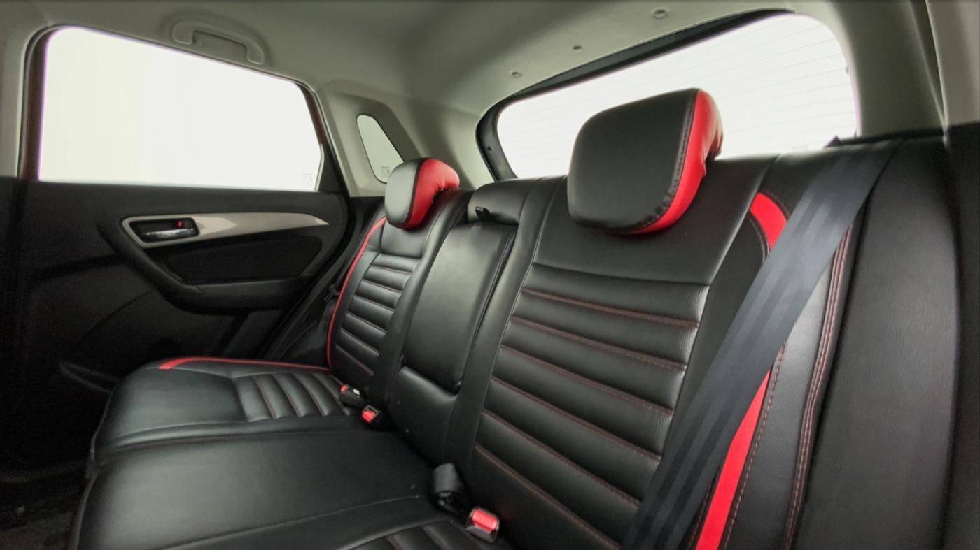 2018 Maruti Vitara Brezza ZDI+ DUAL TONE AMT, Diesel, Automatic, 53,283 km, Right Side Rear Door Cabin