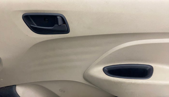 2022 Hyundai NEW SANTRO SPORTZ EXECUTIVE MT CNG, CNG, Manual, 51,635 km, Driver Side Door Panels Control